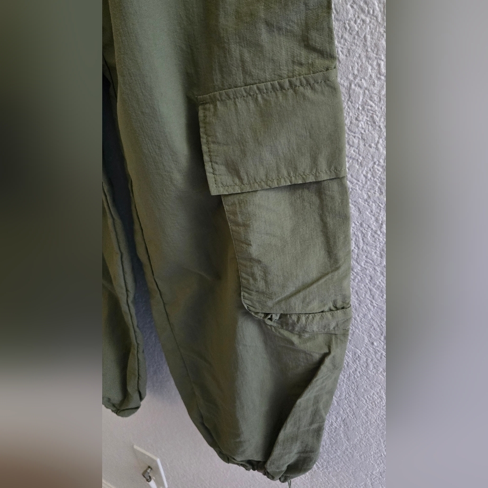 Love Tree Green Cargo Pants - Picture 5 of 11